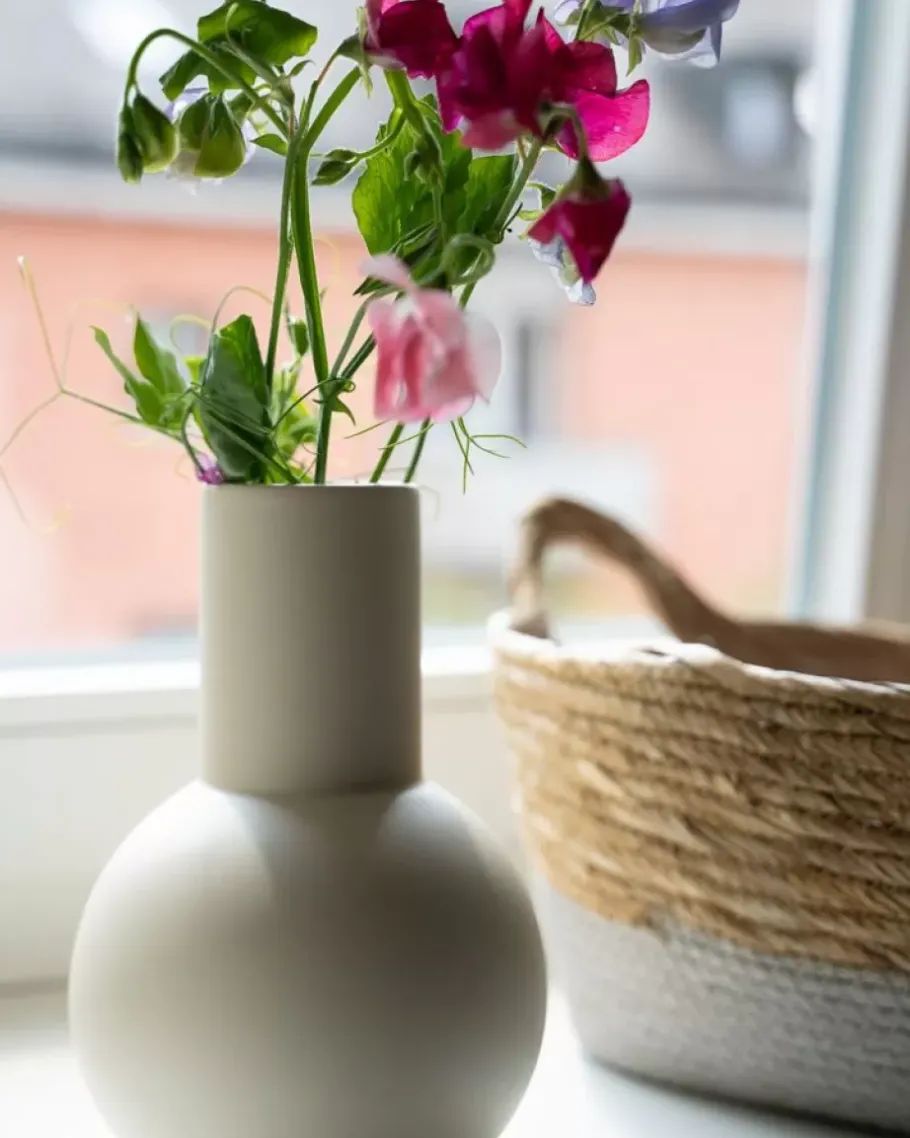 Cheap Bola Vase M Sand Vasen
